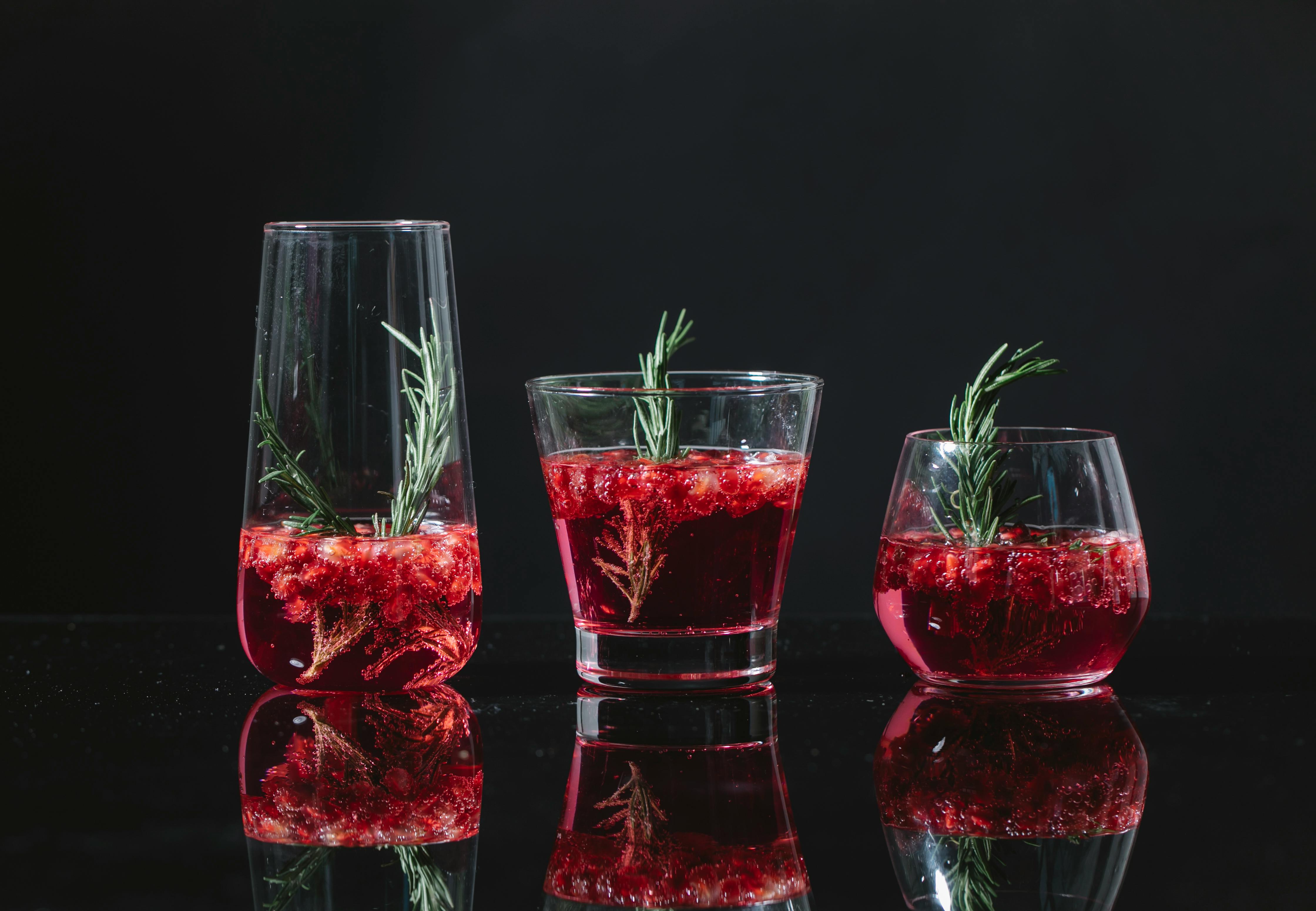 Fruchtige Drinks pexels-charlotte-may-5947014.jpg